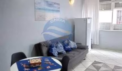 Apartamento a venda em Santos no Boqueirão quadra da praia.