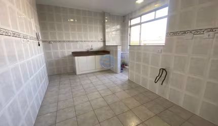 Apartamento a venda em Santos na Conselheiro Nébias reformado