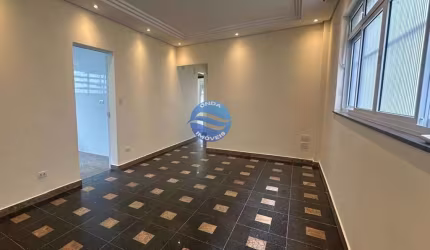 Apartamento a venda na rua Pedro Américo em Santos