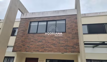 Apartamento de 2 Dormitórios no Campeche