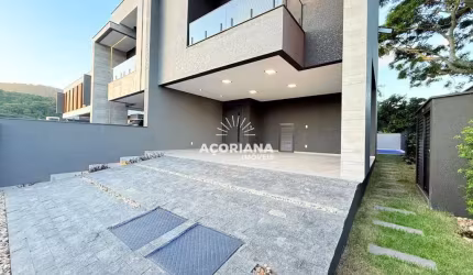 Casa alto padrão no sul da ilha!