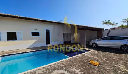 Casa para Venda em Itanhaém / SP no bairro Jardim Lindomar