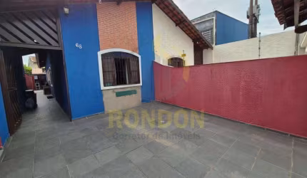 Casa 2 dormitórios para Venda em Itanhaém / SP no bairro Belas Artes