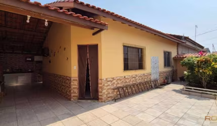 Casa 2 dormitórios para Venda em Itanhaém / SP no bairro Grandesp
