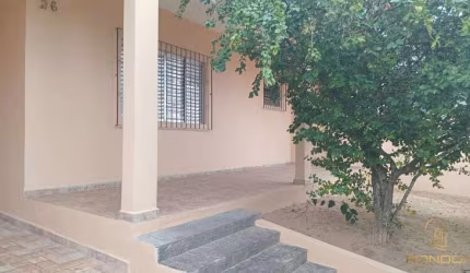 Casa 4 dormitórios ou + para Venda em Itanhaém / SP no bairro Centro