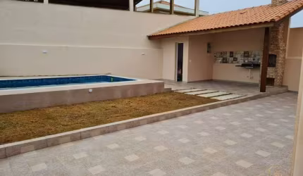 Casa com 2 dormitórios, sendo 1 suíte, Jardim Palmeiras, Itanhaém / SP