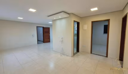 Apartamento com 2 dormitórios, sendo 1 suíte no Belas Artes em Itanhaém / SP