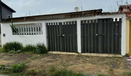 Casa com 2 dormitórios, sendo 1 suíte no Bairro Cibratel 2 em Itanhaém / SP