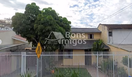 Terreno à venda na Rua Paulo Kissula, 266, Capão da Imbuia, Curitiba, 118 m2 por R$ 450.000