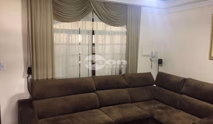 Casa com 3 quartos à venda na Rua Giácomo Marchioni, 238, Baeta Neves, São Bernardo do Campo, 241 m2 por R$ 750.000