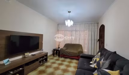 Casa com 3 quartos à venda na Rua José Coppini, 246, Centro, São Bernardo do Campo, 218 m2 por R$ 700.000
