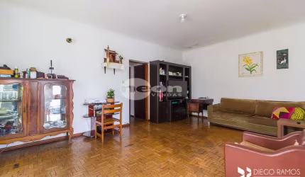 Casa com 3 quartos à venda na Rua Dois de Outubro, 310, Santa Terezinha, São Bernardo do Campo, 175 m2 por R$ 640.000
