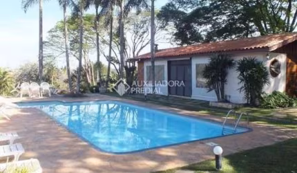 Fazenda à venda na das Camélias, 200, Recanto das Flores, Indaiatuba, 526 m2 por R$ 2.499.000