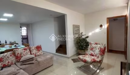 Casa com 3 quartos à venda na Rua Alfredo Bechelli, 169, Rudge Ramos, São Bernardo do Campo, 175 m2 por R$ 640.000