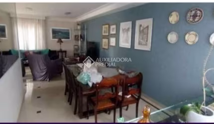 Casa em condomínio fechado com 3 quartos à venda na Rua Universal, 107, Anchieta, São Bernardo do Campo, 247 m2 por R$ 2.350.000