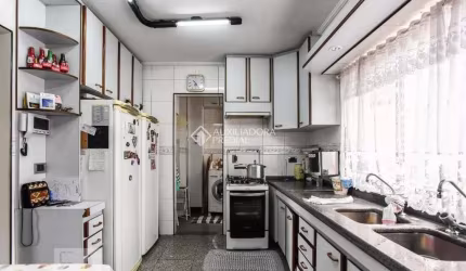 Casa em condomínio fechado com 4 quartos à venda na Rua Vicente de Carvalho, 167, Anchieta, São Bernardo do Campo, 403 m2 por R$ 1.600.000