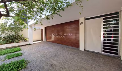 Casa com 4 quartos à venda na Rua Antônio Campanha, 171, Jardim Maria Adelaide, São Bernardo do Campo, 332 m2 por R$ 1.300.000