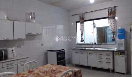 Casa com 4 quartos à venda na Rua Nestor Moreira, 455, Assunção, São Bernardo do Campo, 330 m2 por R$ 850.000