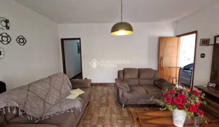 Casa com 2 quartos à venda na Alameda Princesa Izabel, 192, Nova Petrópolis, São Bernardo do Campo, 148 m2 por R$ 690.000