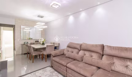 Casa com 3 quartos à venda na Rua Amarílis, 192, Vila Cecília Maria, Santo André, 182 m2 por R$ 790.000