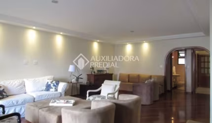 Apartamento com 3 quartos à venda na Rua Adolfo Bastos, 296, Vila Bastos, Santo André, 190 m2 por R$ 840.000