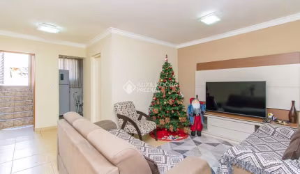 Casa em condomínio fechado com 3 quartos à venda na Travessa Itaúna, 133, Campestre, Santo André, 203 m2 por R$ 699.000