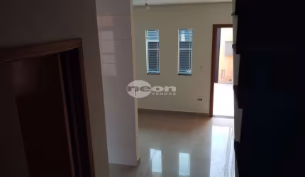 Casa em condomínio fechado com 2 quartos à venda na Rua Índia, 37, Parque Oratório, Santo André, 58 m2 por R$ 479.000