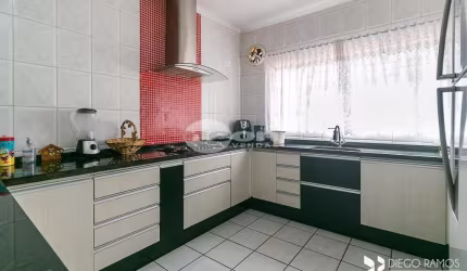 Casa em condomínio fechado com 3 quartos à venda na Rua Reny Serafim Bueno, 103, Montanhão, São Bernardo do Campo, 202 m2 por R$ 650.000