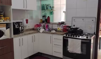 Casa com 3 quartos à venda na Rua Custódia, 215, Jardim Santo Antônio, Santo André, 83 m2 por R$ 660.000