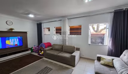 Casa com 3 quartos à venda na Rua Itália, 104, Jardim Santo Antônio, Santo André, 209 m2 por R$ 1.450.000