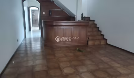 Casa com 3 quartos à venda na Rua São Geraldo, 36, Vila Scarpelli, Santo André, 168 m2 por R$ 615.000