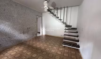 Casa com 3 quartos à venda na Rua Araçatuba, 100, Santa Maria, Santo André, 198 m2 por R$ 470.000