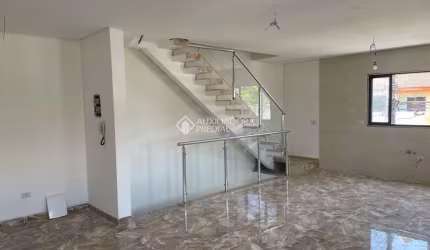 Casa com 2 quartos à venda na Rua Coimbra, 137, Vila Pires, Santo André, 117 m2 por R$ 565.000