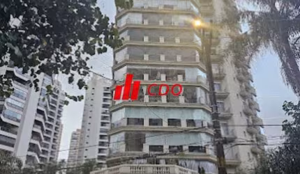 Apartamento de luxo com 4 quartos e 4 suítes no Jardim Fonte do Morumbi - São Paulo-SP: 260m², 3 salas, 6 banheiros, 4 vagas.