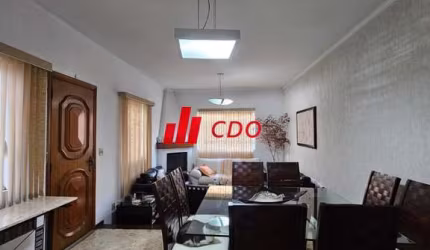 Casa a venda no Condomínio Morumbi Sul Privê: 3 quartos, 1 suíte, 2 salas, 3 banheiros, 3 vagas e 160m². Aproveite!