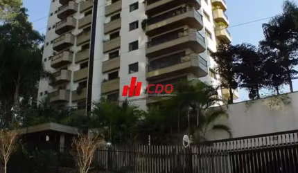 Imperdível apartamento de luxo na Vila Suzana, São Paulo-SP: 4 quartos, 2 suítes, 3 salas, 4 banheiros, 4 vagas de garagem, 320 m².