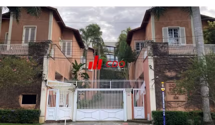 Casa a venda  condomínio Royal Stone Village, na Vila Progredior, São Paulo: com 3 Suítes, 3 salas,piscina,churrasqueira 4 banheiros, 2 vagas, 386m².