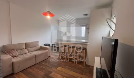 Belíssimo apartamento mobiliado ao lado do Metrô Marechal Deodoro com 01 vaga, ar condicionado, fino acabamento, andar alto, varanda e amplo lazer