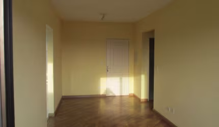 Excelente oportunidade, apartamento em ótimo estado, 02 dormitórios, sala, cozinha , banheiro e 02 vagas