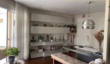 Belíssimo apartamento no Jardim São Paulo com 100m², 03 vagas de garagem, 02 dormitórios, sendo 01 suíte. Varanda gourmet fechada com vidros