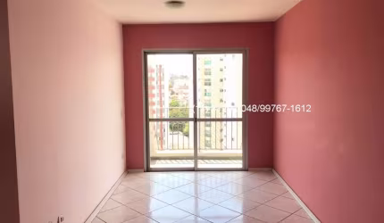 Apartamento próximo ao metrô Santana com 2 dormitórios, 1 vaga, baixo valor de condomínio e lazer.