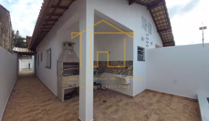 Casa para Venda em Itanhaém, Santa Julia, 2 dormitórios, 1 suíte, 2 banheiros, 2 vagas