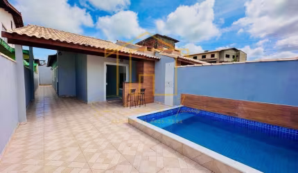 Casa para Venda em Itanhaém, Jardim das Palmeiras, 2 dormitórios, 1 suíte, 2 banheiros, 2 vagas