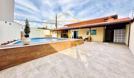 Casa para Venda em Itanhaém, Parque Augusto, 3 dormitórios, 2 suítes, 3 banheiros, 4 vagas