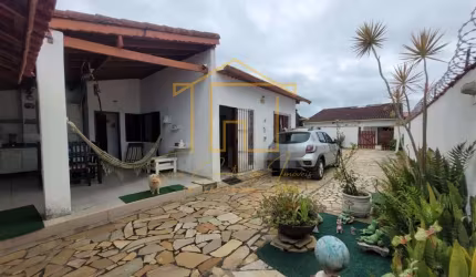 Casa para Venda em Itanhaém, Jardim Grandesp, 3 dormitórios, 1 suíte, 2 banheiros, 5 vagas