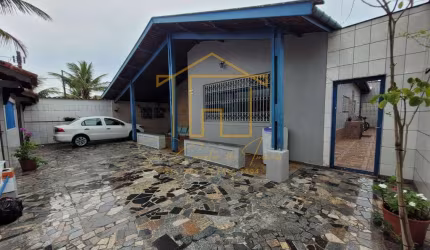 Casa para Venda em Itanhaém, Jardim Suarão, 3 dormitórios, 1 suíte, 3 banheiros, 4 vagas