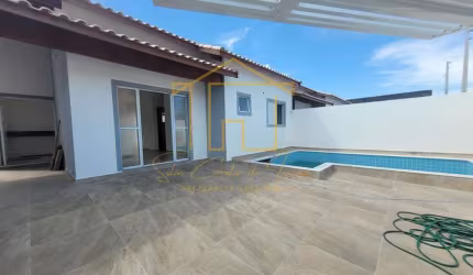 Casa para Venda em Itanhaém, Jd Luizamar, 2 dormitórios, 1 suíte, 2 banheiros, 3 vagas