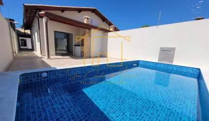 Casa para Venda em Itanhaém, Jardim Grandesp, 2 dormitórios, 1 suíte, 3 banheiros, 3 vagas