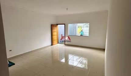 CASA AMPLA NOVA 3 DORMITÓRIOS C/SUÍTE, GARAGEM DESCOBERTA E QUINTAL NA VILA DOS COMERCIÁRIOS EM TAUBATÉ/SP
