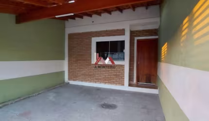 Vende-se  Linda Casa 2 Dorms + Suíte Vaga de Garagem Coberta no bairro Continental em Taubaté/SP